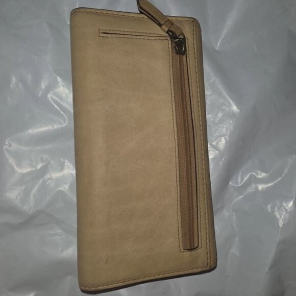 Coach Bleeker Tan Leather Buckle Wallet & Checkbook - Picture 6 of 6